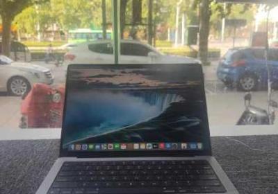 日本macbookpro14 日本MacBook Pro 16的独特功能